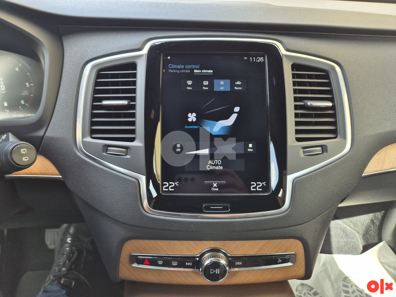Volvo XC90 B5 AWD Momentum 7 PL