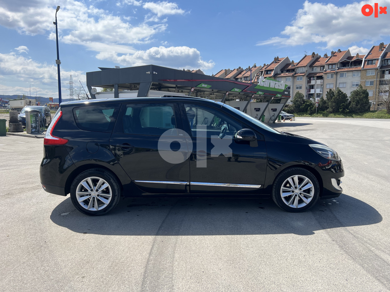 Renault Grand Scenic Initiale Paris