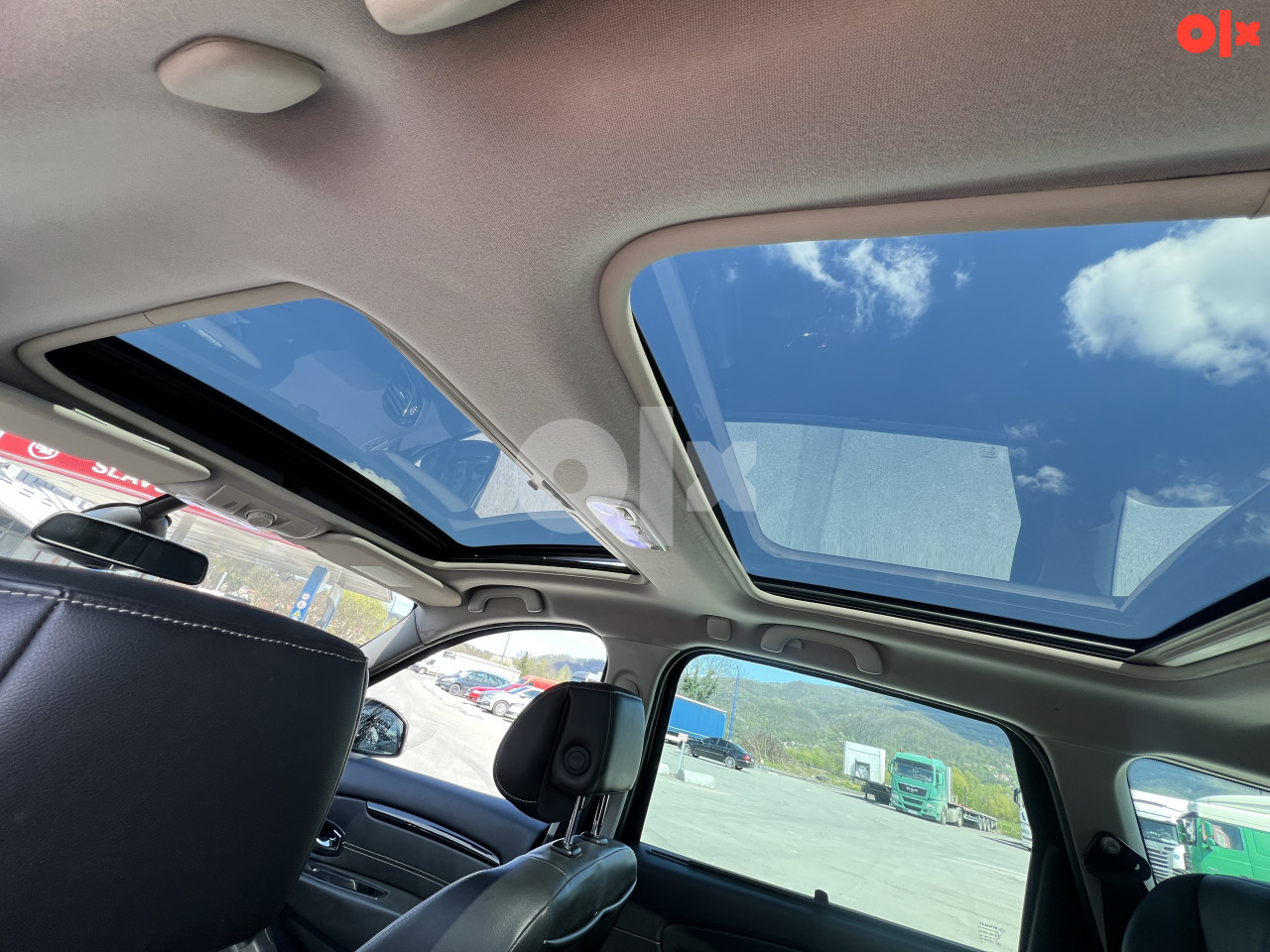 Renault Grand Scenic Initiale Paris