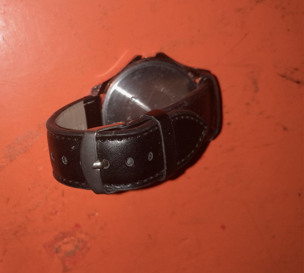 SEJKO SEIKO NOV RUCNI SAT 149 EUR NARUKVICA KOZA ZAMJENA