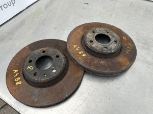 Disk diskovi prednji Audi A4 B8