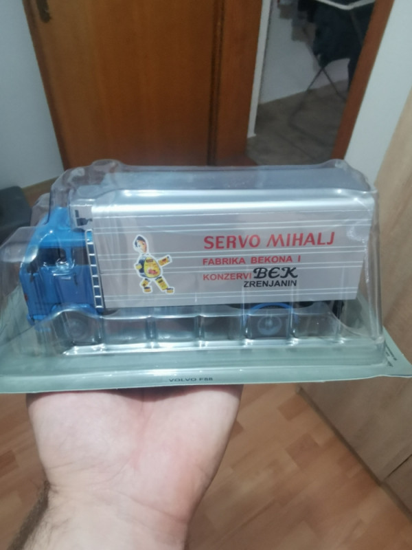 Legendarni Kamioni br.5 Volvo F88 Servo Mihalj