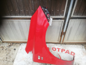 OPEL Corsa korsa D 2006-2014 crveni desni blatobran