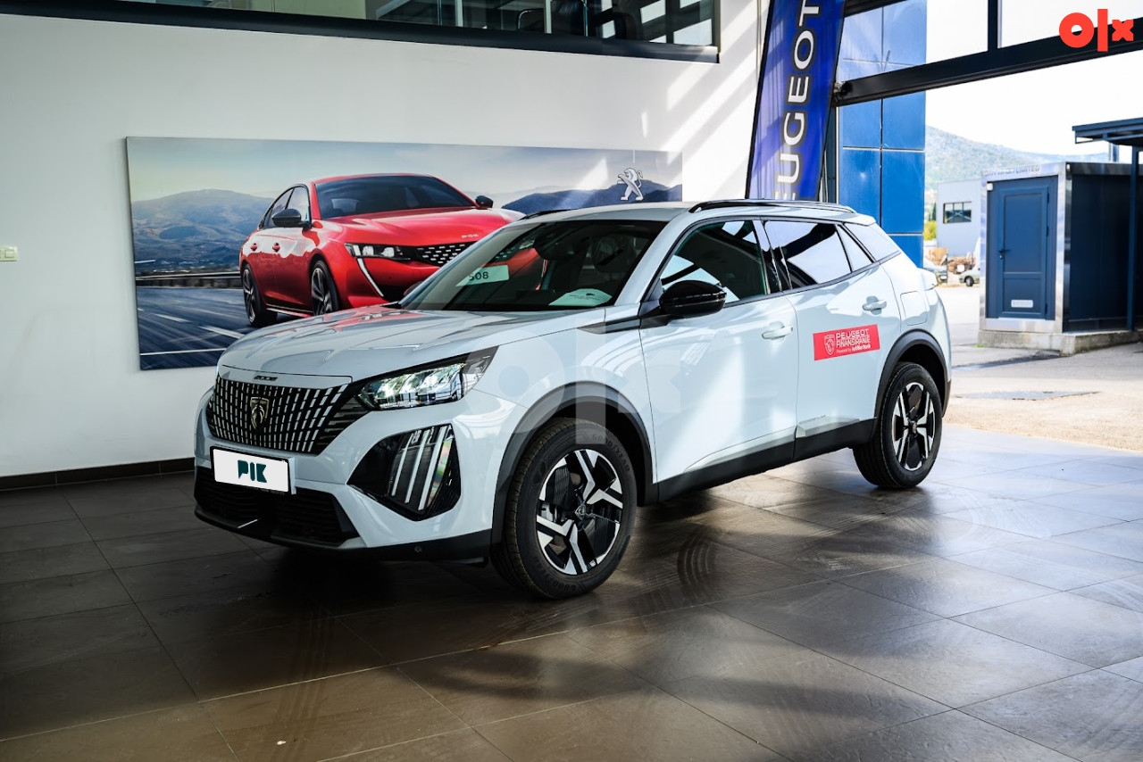 Peugeot 2008 ALLURE 1.2 PureTech 100