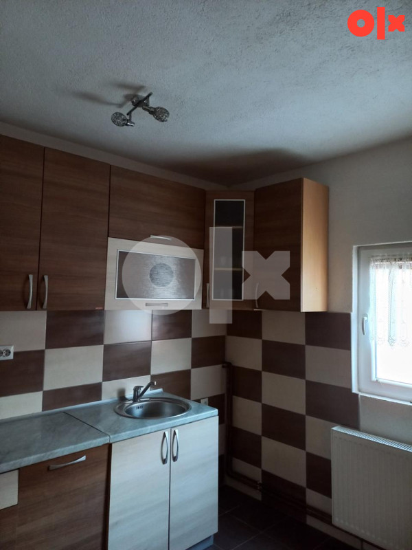 Kuća novije gradnje u Kaknju 6