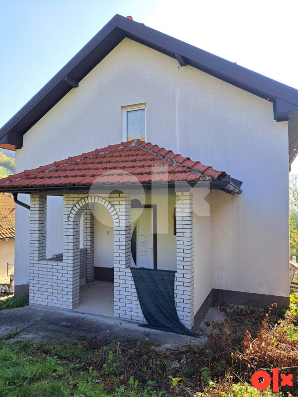 Kuća novije gradnje u Kaknju