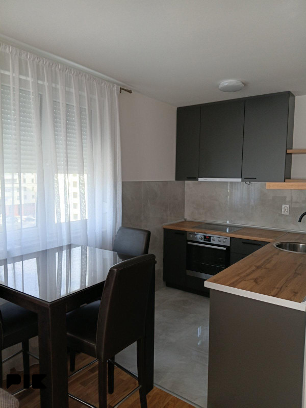Stan za dugoročni najam Istočno Sarajevo 062 065 714 5