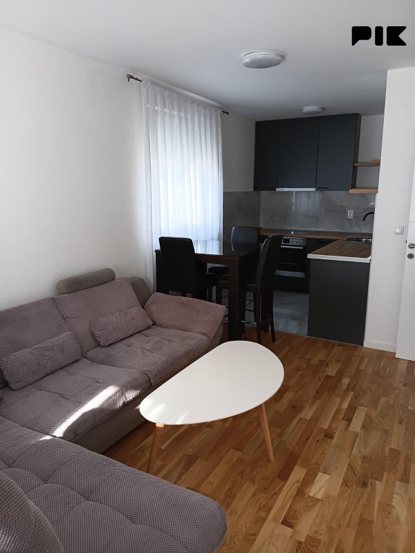 Stan za dugoročni najam Istočno Sarajevo 062 065 714 2
