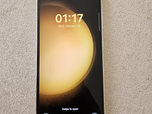 Samsung S23 256GB 8GB Ram Kao nov 10/10