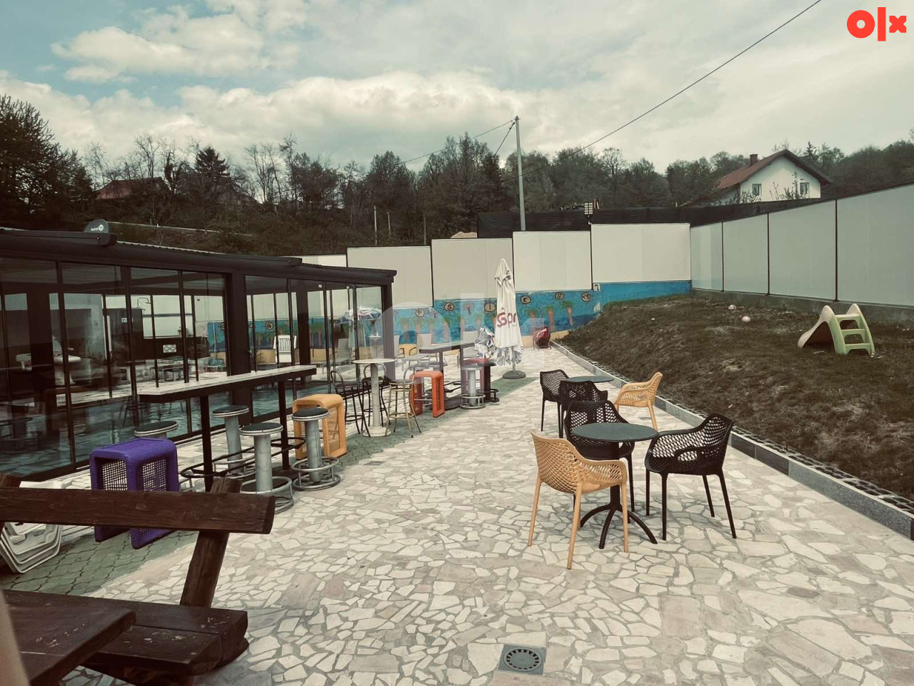 Vikendica sa zatvorenim bazenom i saunom - Tuzla 8