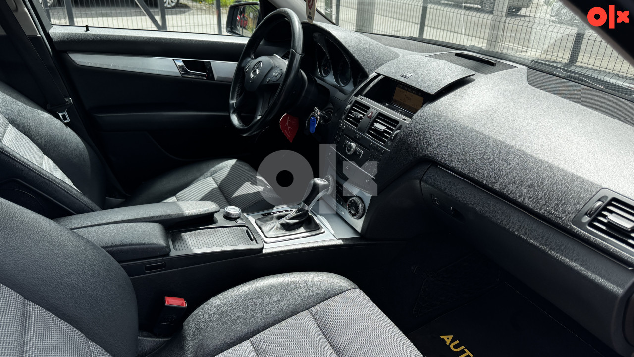 Mercedes-Benz C 220 2011. A/T
