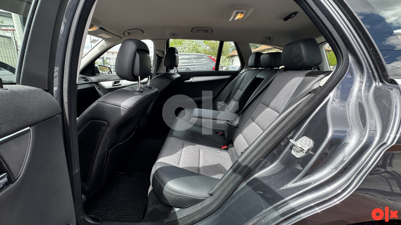 Mercedes-Benz C 220 2011. A/T