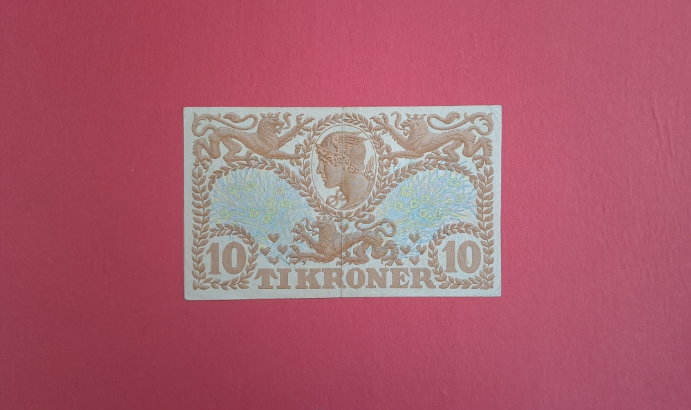 10 kroner 1937 u zlatu   Danska