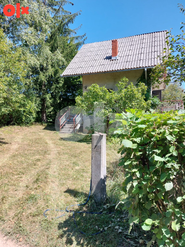 Vikendica u Ratkovcu-Prnjavor 99m2 i plac 4100 m2 3