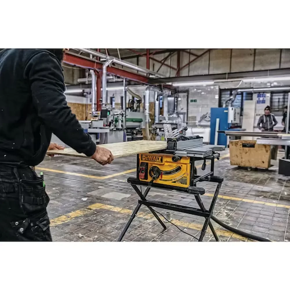 DeWALT Stolna kružna pila - crikular DWE7492 - 250 mm / 2000 W