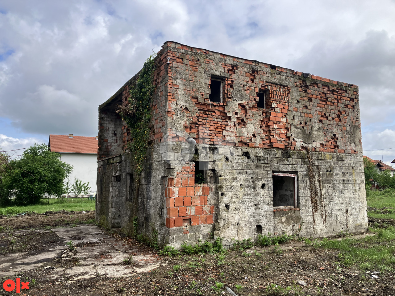 Kuća Gradačac 1/1 papiri Hitna prodaja 4