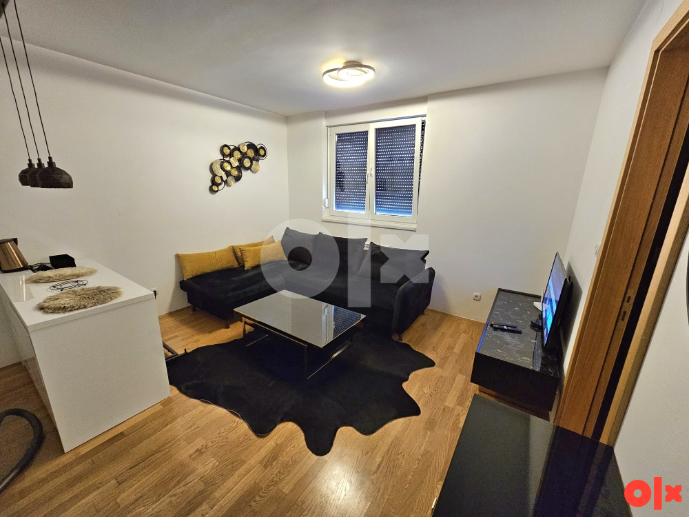 Stan na dan Istocno Sarajevo Lukavica  065987073 - Widok 5