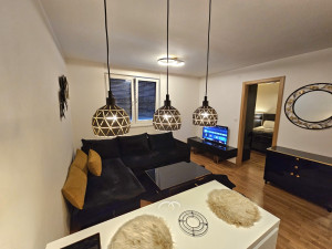 Stan na dan Istocno Sarajevo Lukavica  065987073