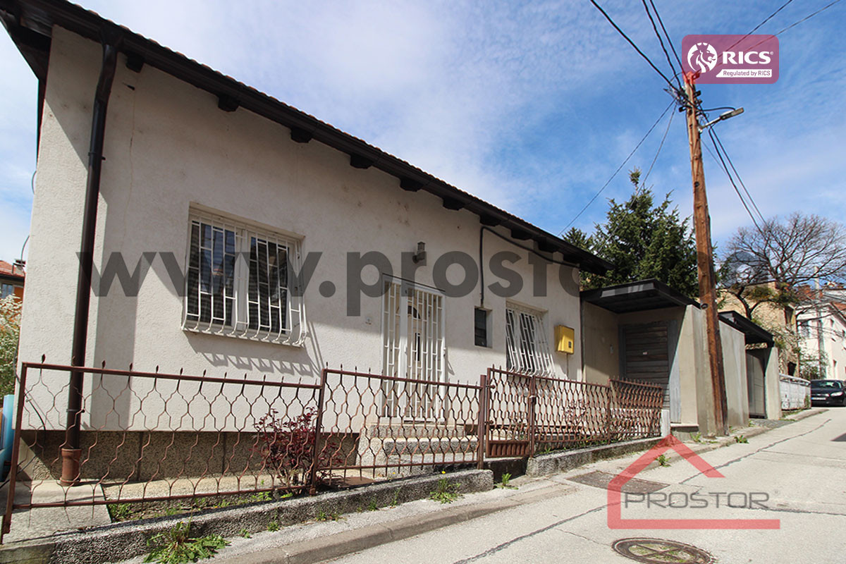 PROSTOR izdaje: Kuća sa baštom, Bjelave 10