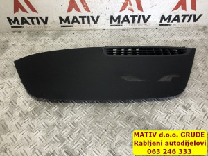 Rešetka zvučnika na instrument tabli Mercedes E Klasa w213 2017