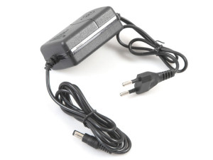 Strujni adapter S-LINK SL-KA1211 12V 1A