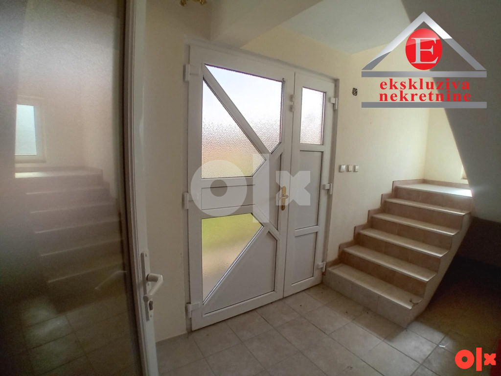 - KLANAC - Stambeno poslovna zgrada ID 4010/DŠ 15