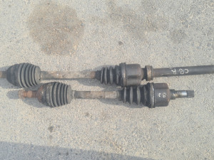 Poluosovina citroen c8 peugeot 807 2.0 hdi kineticki