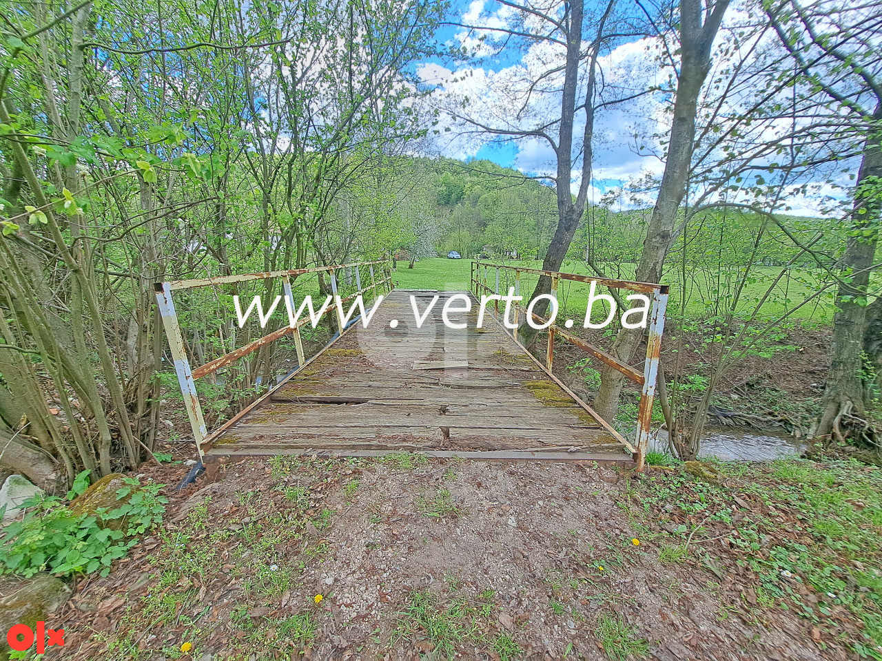 Kuća, Trakilovići, Tuzla 45.530 m2 2