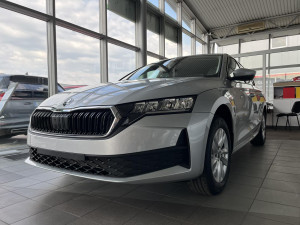 OCTAVIA ESSENCE 1.5 TSI