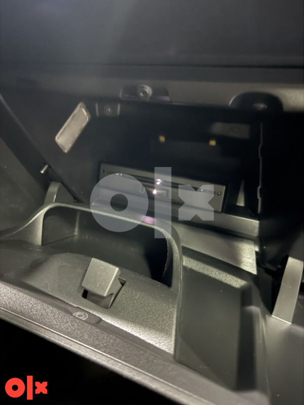 PEUGEOT 208 1,6 BLUEHDI, 2015 GODINA, TEK REGISTROVAN