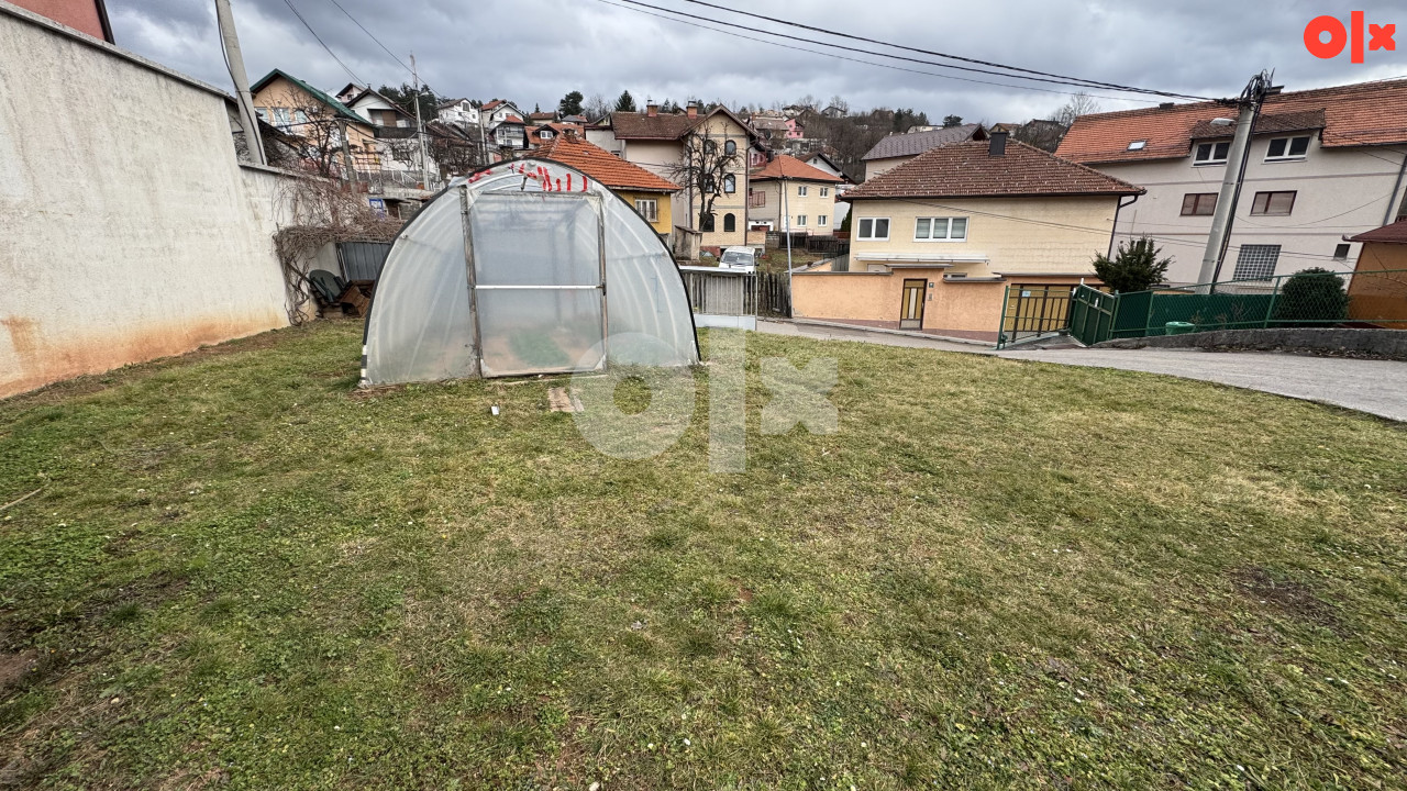 PICCOLO GRANDE PRODAJE/ Zemljiste/Stari grad/Sedrenik 2