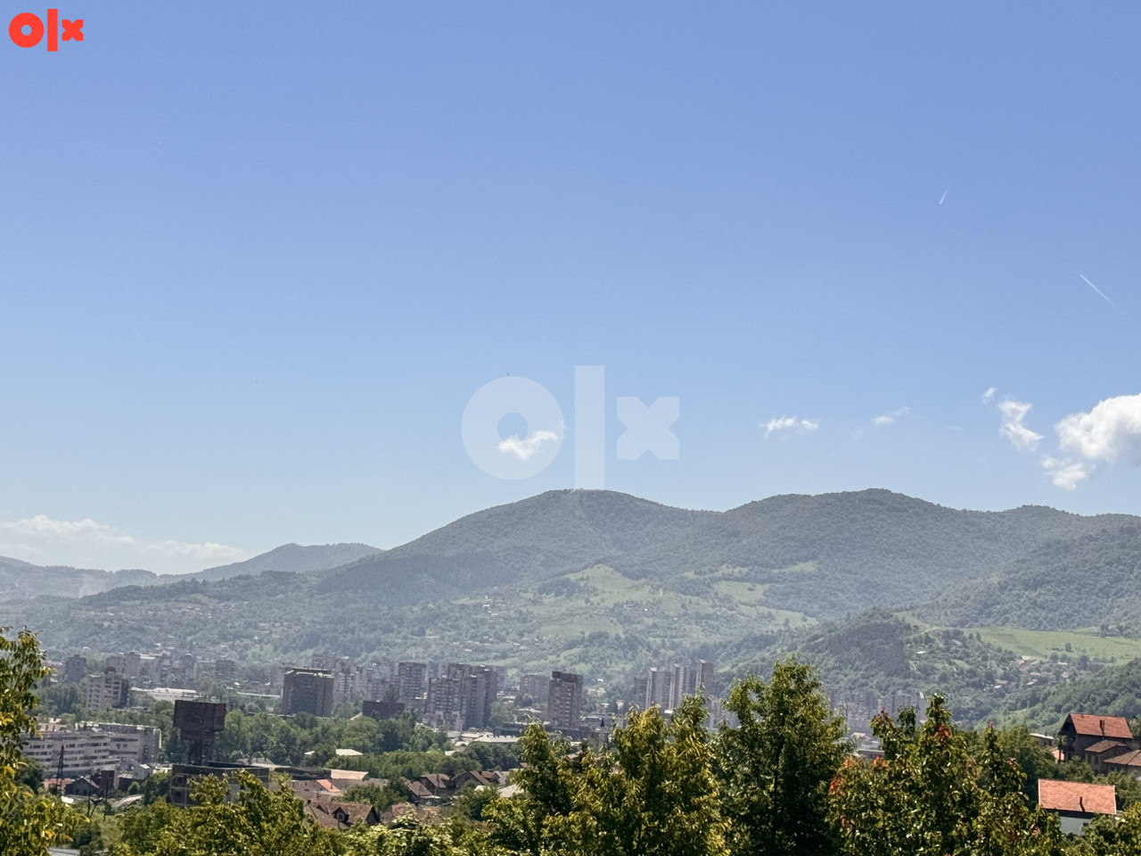 Kuća i zemlja Zenica 1/1 sa pratećim objektima i dozvolama 2