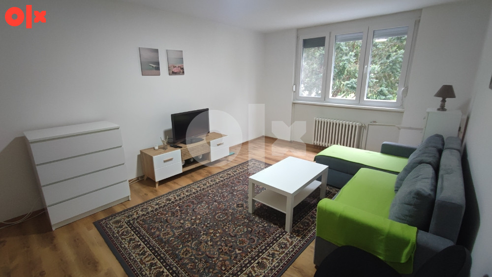 Hrasno dvosoban temeljito renoviran stan 58m2