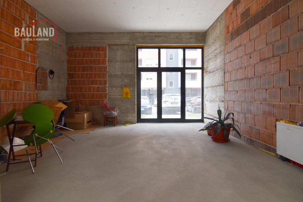 BAULAND/ Poslovni prostor 146/ Istočno Sarajevo 7