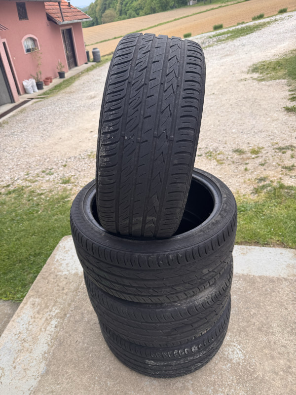 Gume 225/40 R18