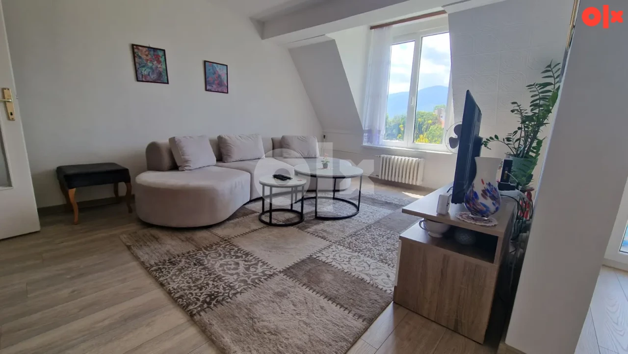 AURA/ Stan 85m2/ 1+3 / Ilidža 2