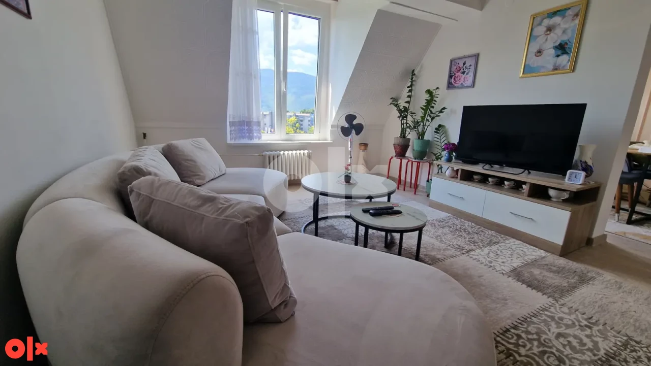 AURA/ Stan 85m2/ 1+3 / Ilidža 3