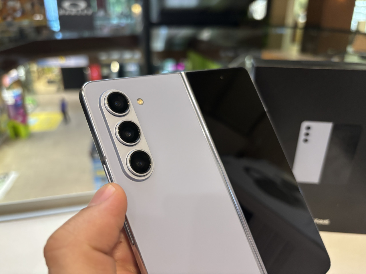Samsung Galaxy Z Fold 5 12/512GB*6mj.garancija*kao NOV