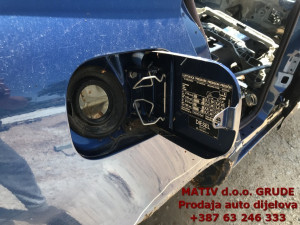 Poklopac REZERVARA Mercedes w203 2006