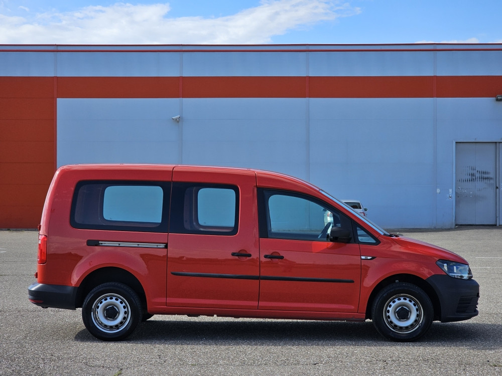 Volkswagen Caddy Maxi 2019 2.0 TDI 4x4 90kW PDV ukljucen