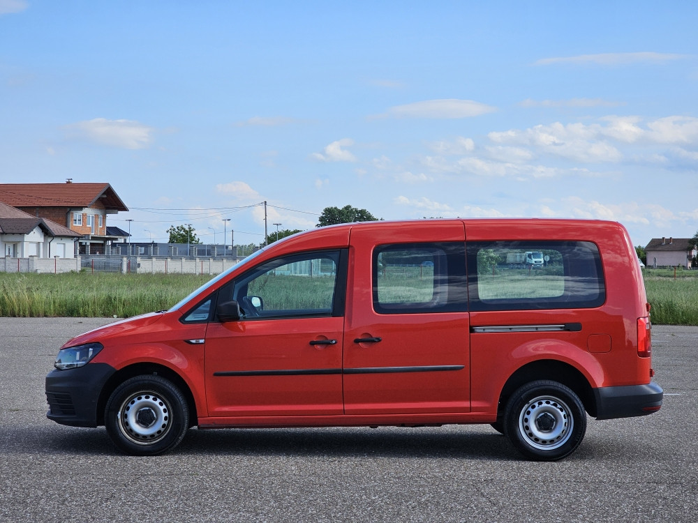 Volkswagen Caddy Maxi 2019 2.0 TDI 4x4 90kW PDV ukljucen