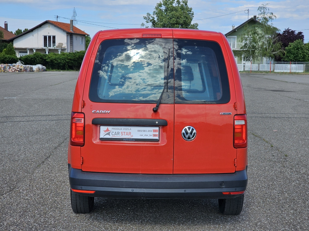 Volkswagen Caddy Maxi 2019 2.0 TDI 4x4 90kW PDV ukljucen