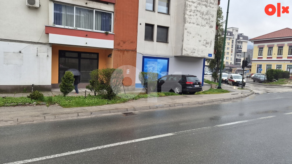 Poslovni prostor Travnik 10
