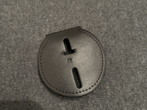 Kožni nosač za značku etui holster