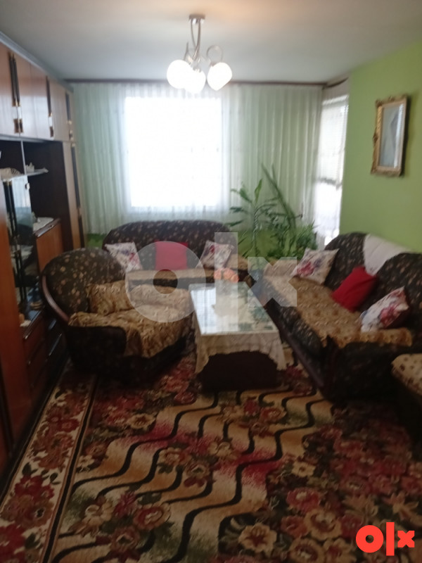 Prodajem stan u Banovićima (zvjezdara)