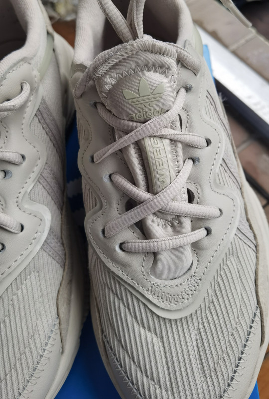Adidas ozweego