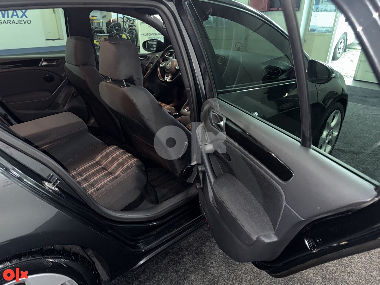Volkswagen Golf GTI DSG VELIKI I MALI SERVIS NOV