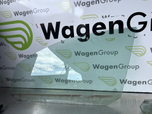 Staklo prednje lijevo Volkswagen Golf 5