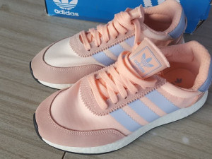 Tenisice Adidas broj 36,5 teniske Patike