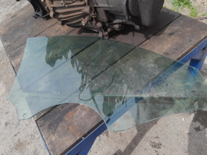 stakla vrata audi a1